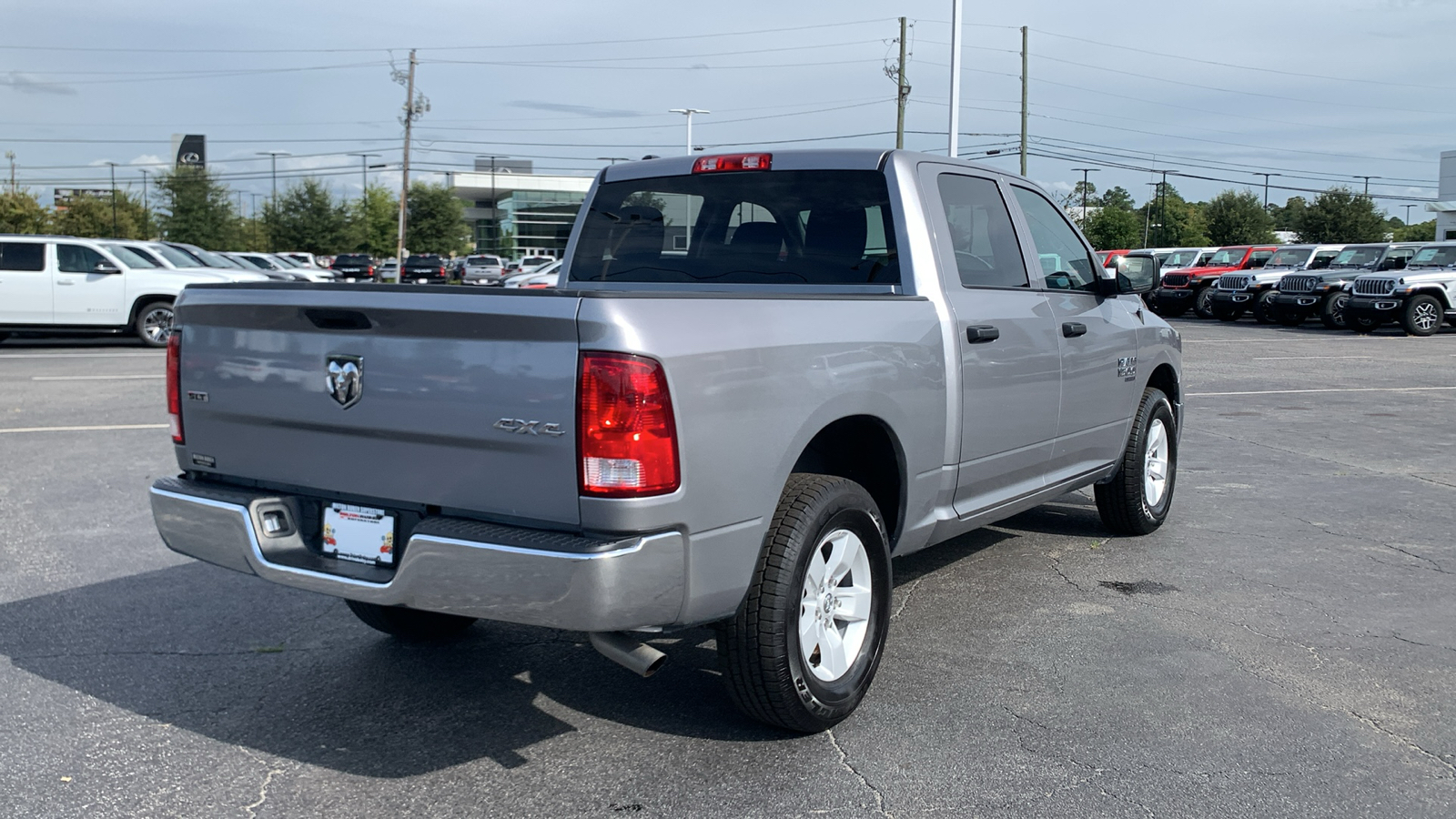 2022 Ram 1500 Classic SLT 9