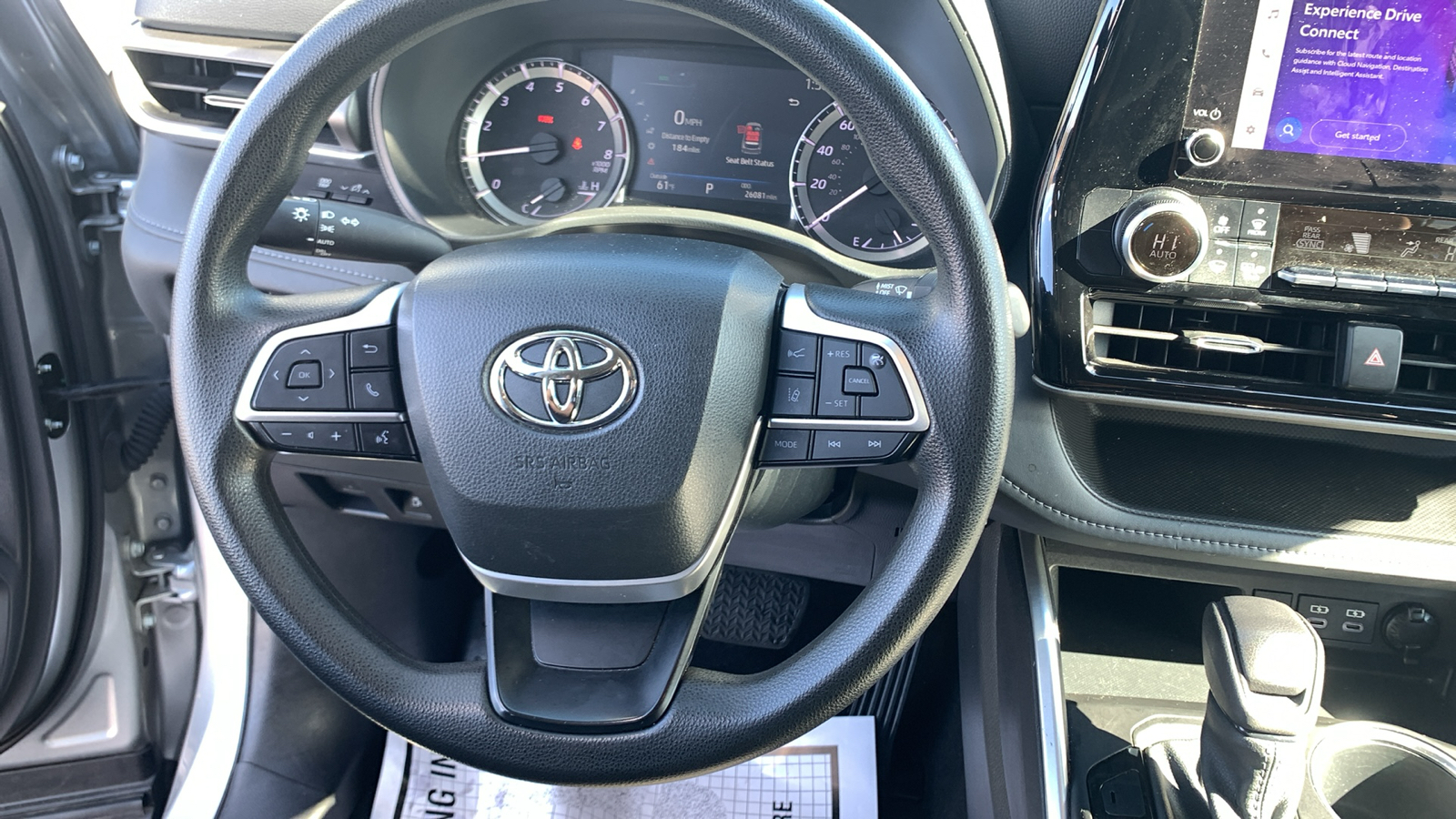 2023 Toyota Highlander L 20