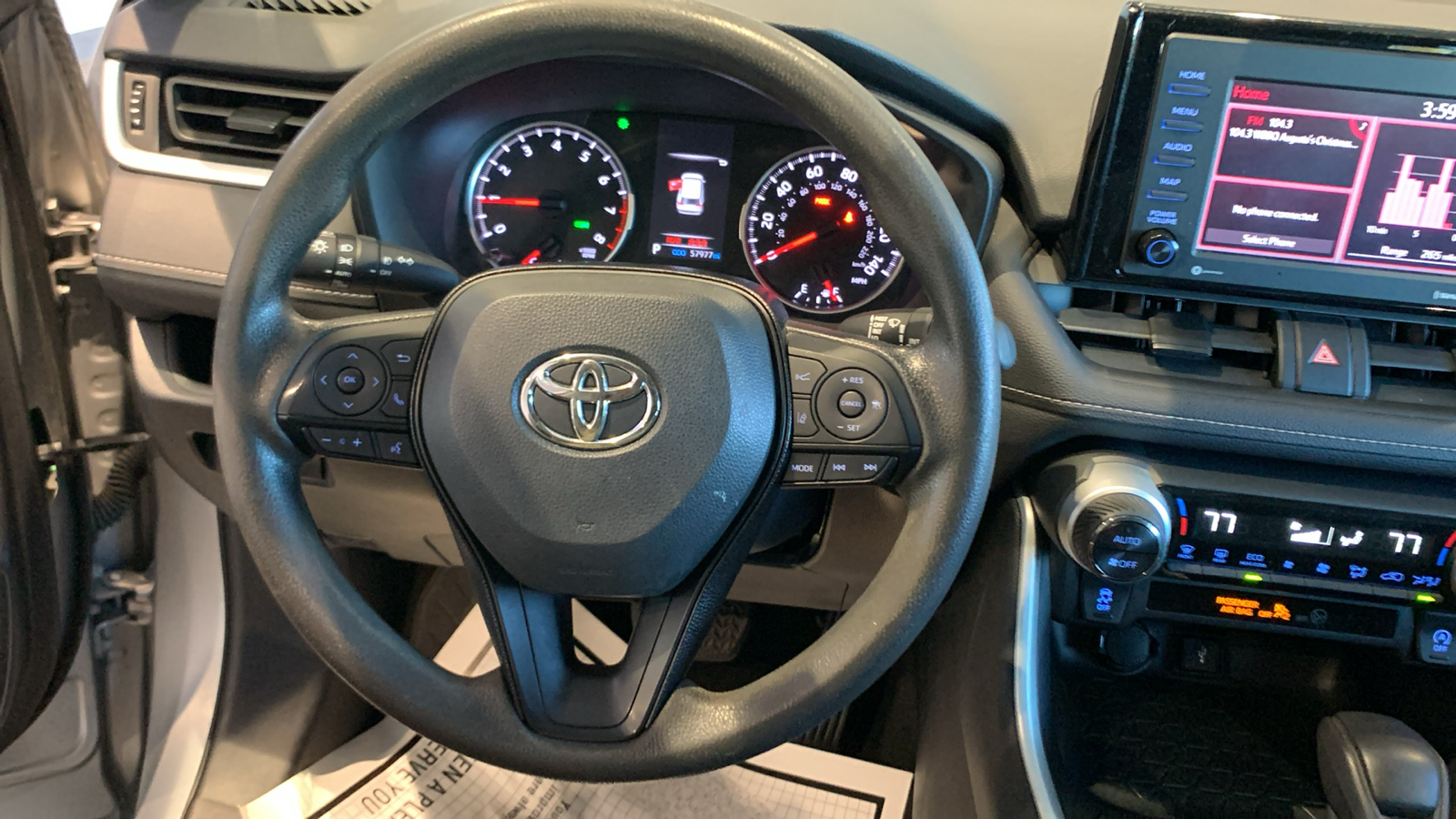 2021 Toyota RAV4 XLE 20