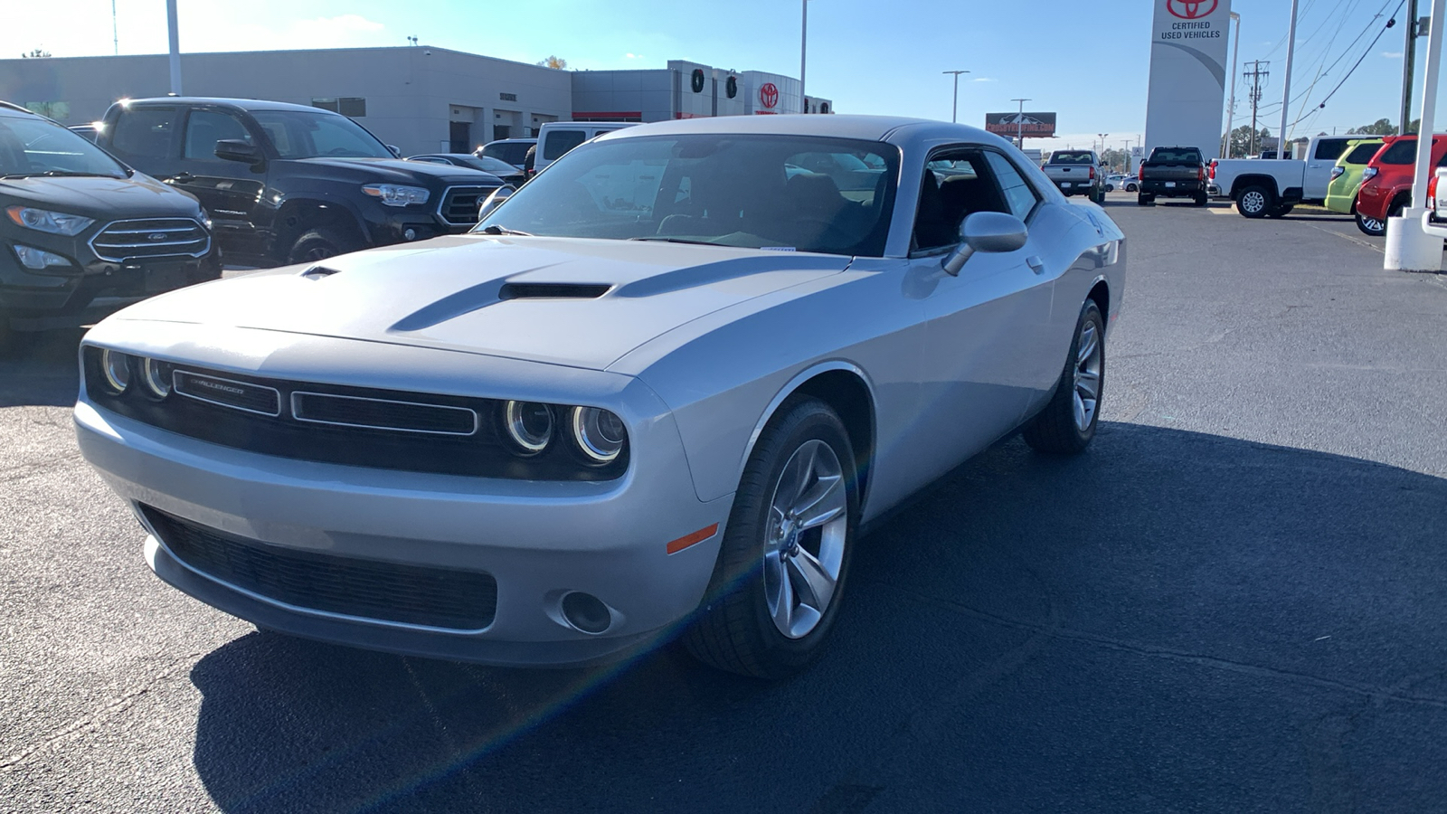 2019 Dodge Challenger SXT 4