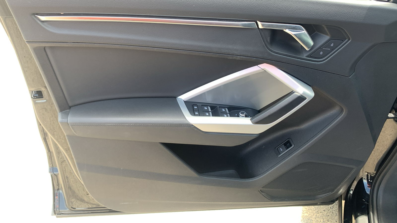 2021 Audi Q3 Premium 16