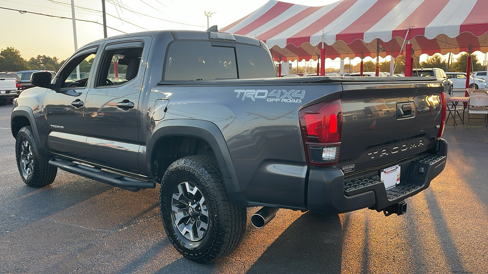 2018 Toyota Tacoma TRD Off-Road 6