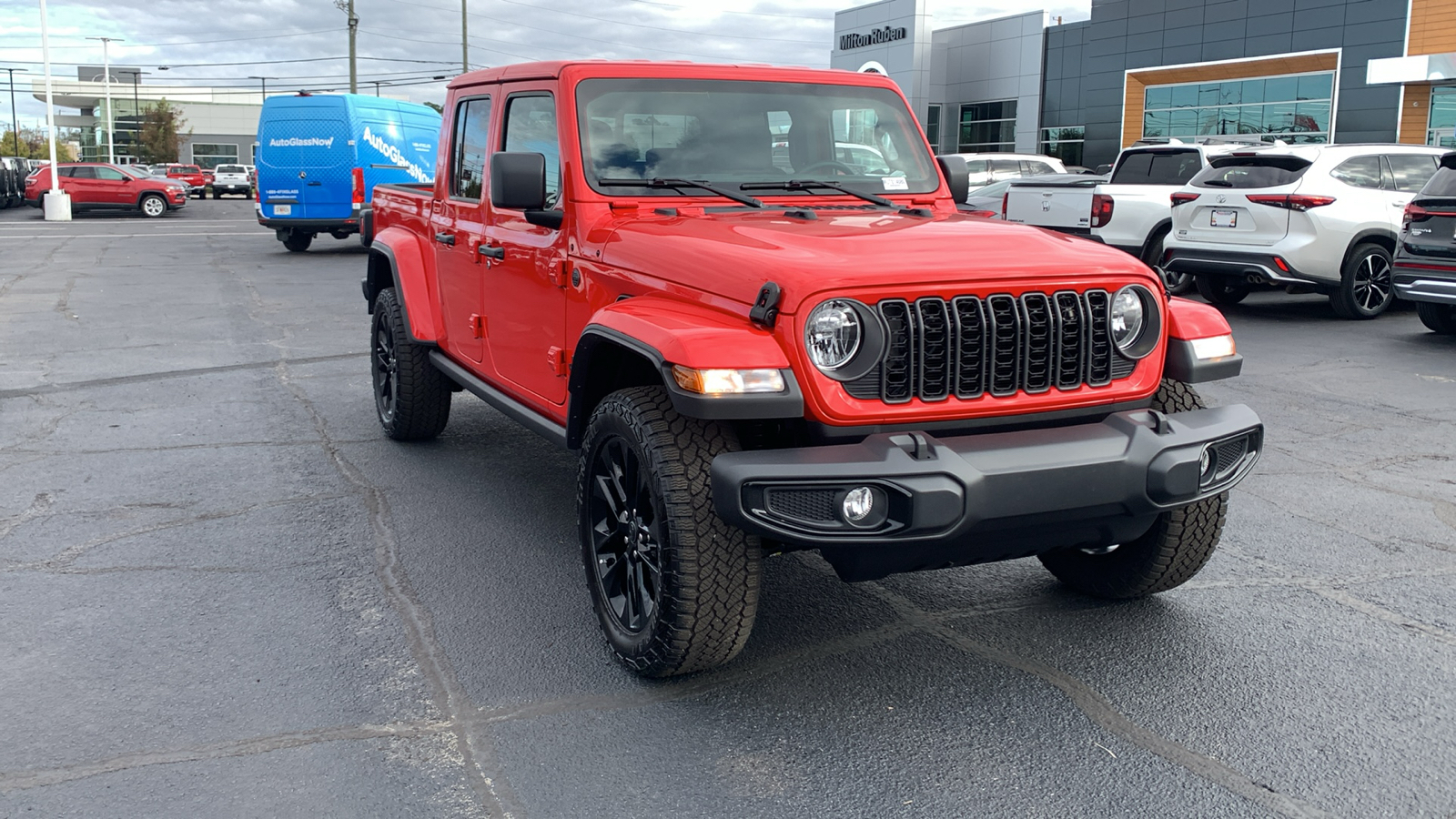 2024 Jeep Gladiator Sport 2