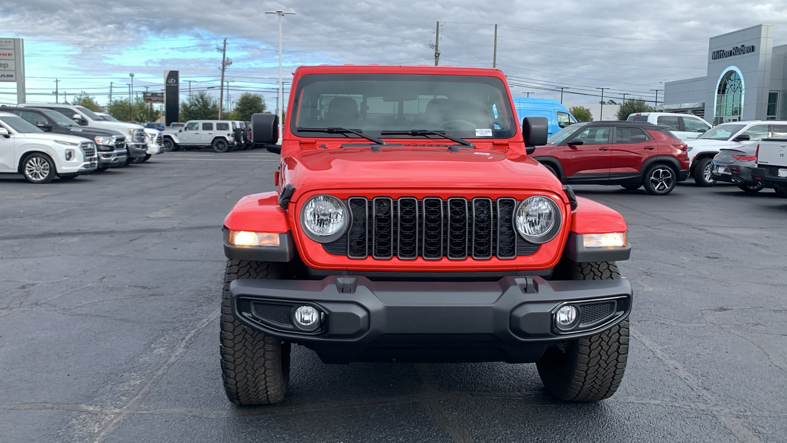 2024 Jeep Gladiator Sport 3