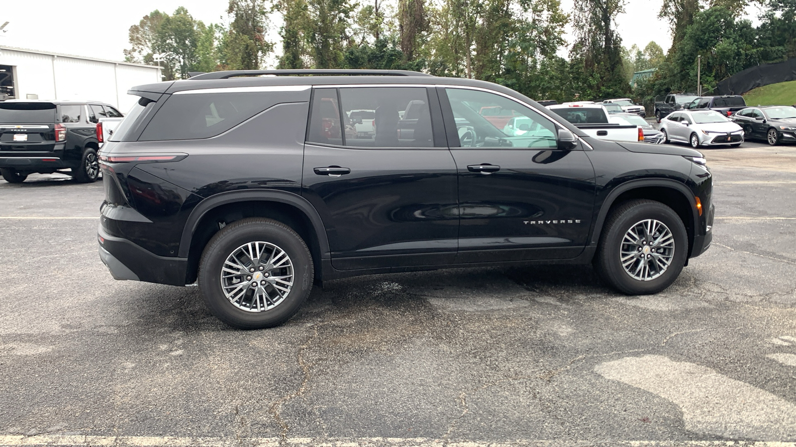 2024 Chevrolet Traverse LT 9