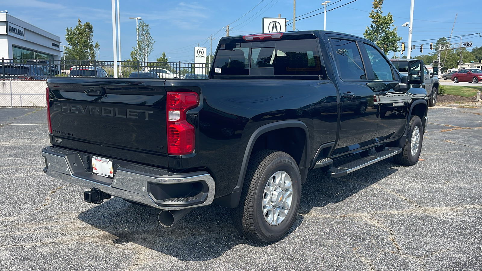 2024 Chevrolet Silverado 2500HD LT 8