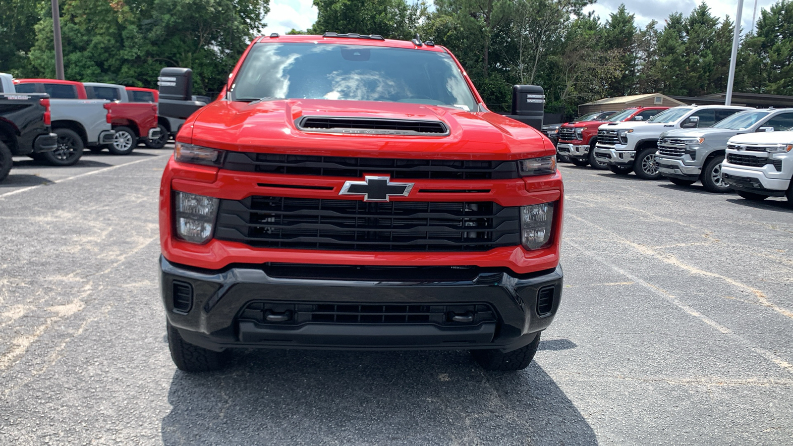 2024 Chevrolet Silverado 2500HD Custom 3