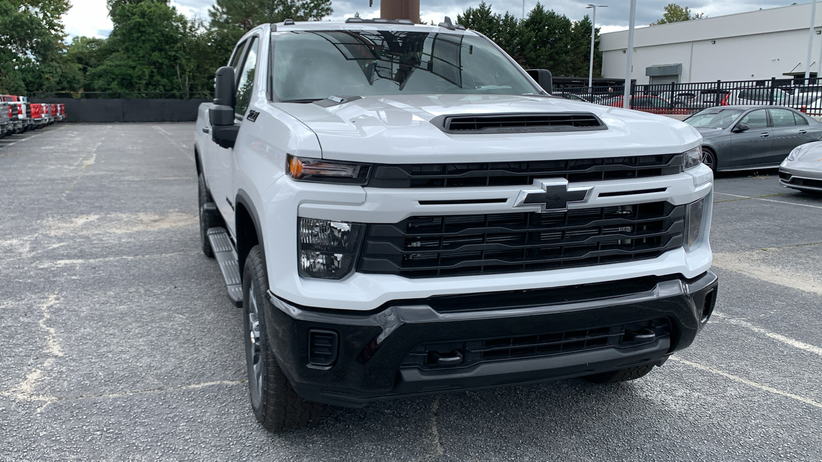 2024 Chevrolet Silverado 2500HD Custom 2