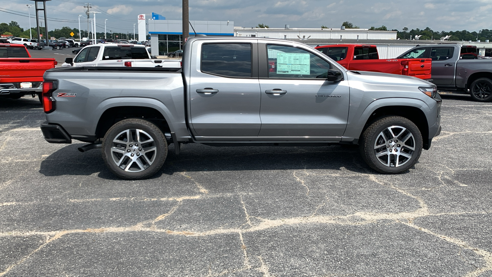 2024 Chevrolet Colorado Z71 9