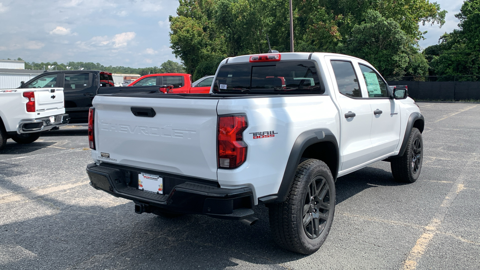 2024 Chevrolet Colorado Trail Boss 8