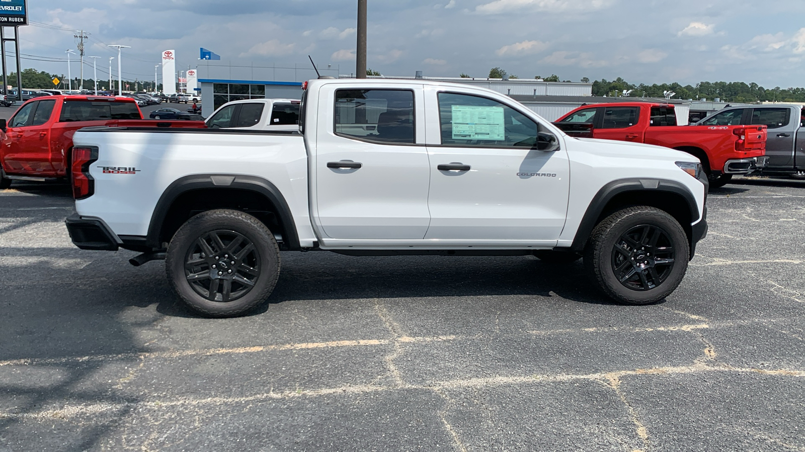 2024 Chevrolet Colorado Trail Boss 9