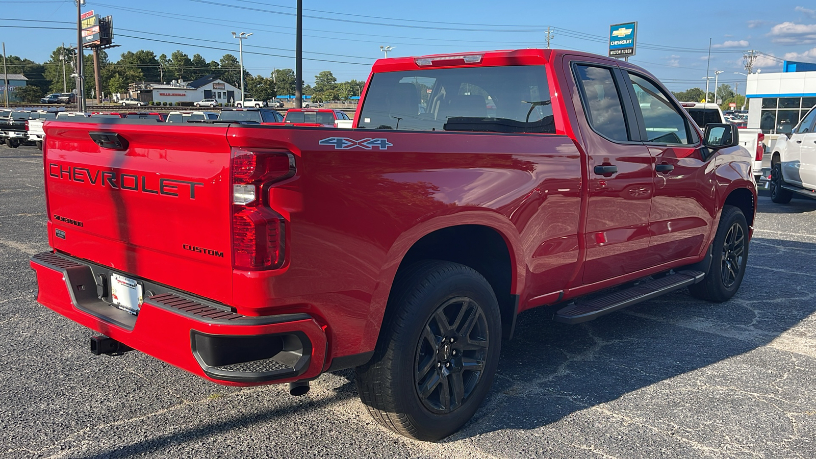 2024 Chevrolet Silverado 1500 Custom 8