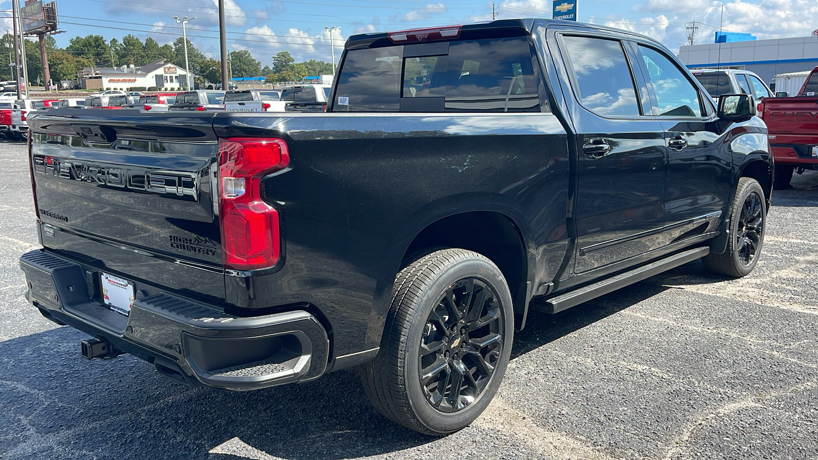 2024 Chevrolet Silverado 1500 High Country 8