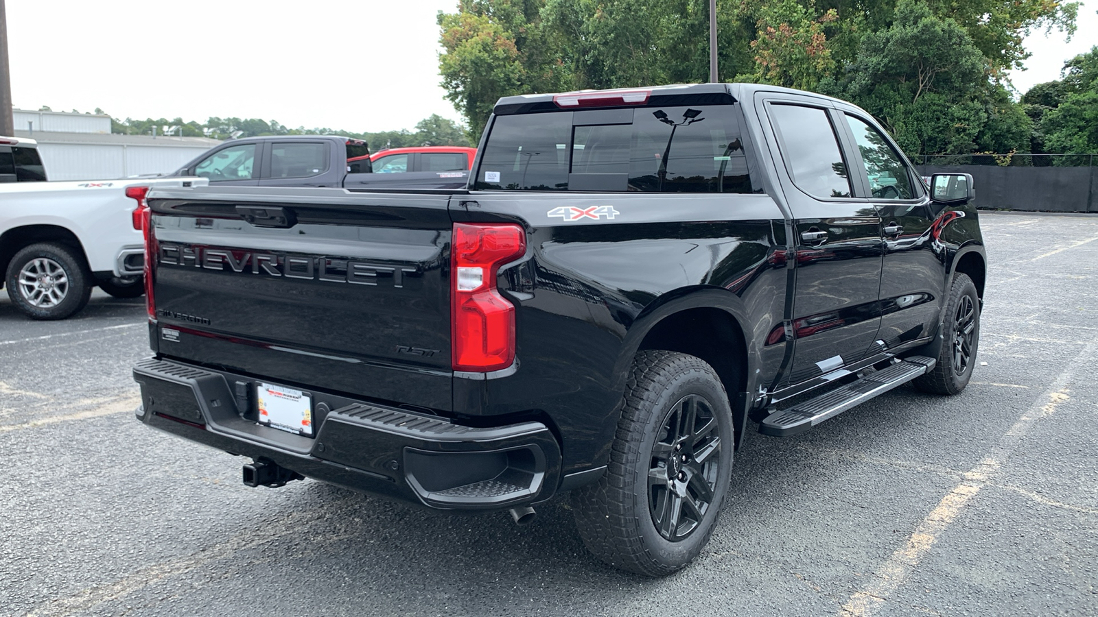 2024 Chevrolet Silverado 1500 RST 8