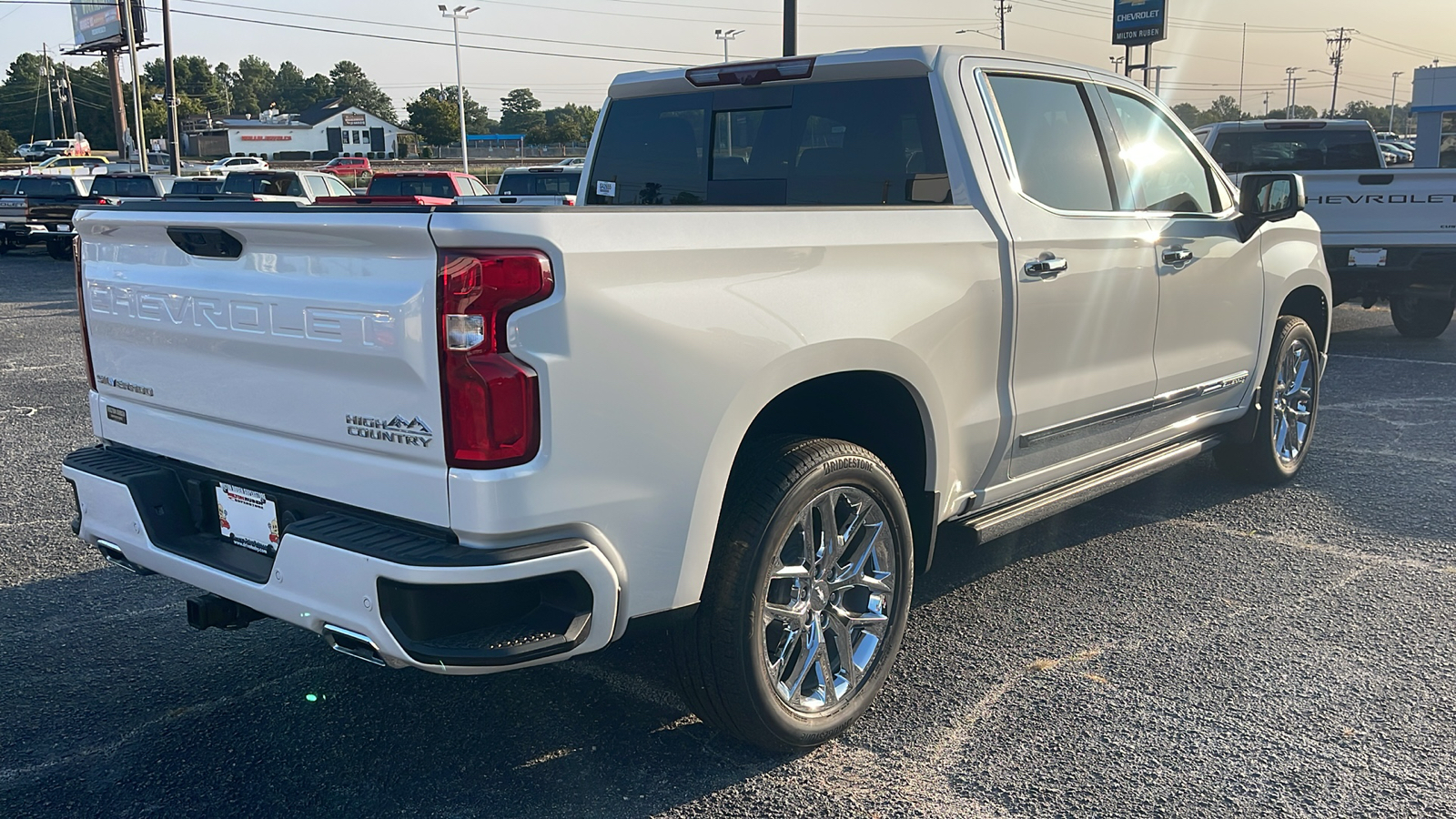 2024 Chevrolet Silverado 1500 High Country 8