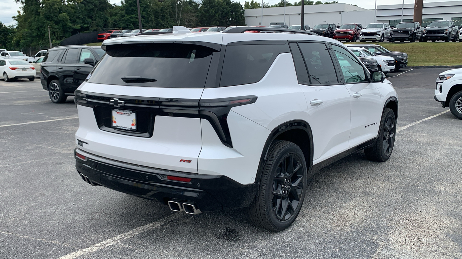 2024 Chevrolet Traverse RS 8