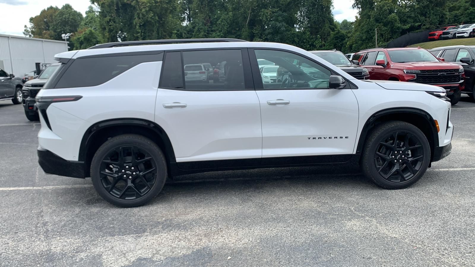 2024 Chevrolet Traverse RS 9