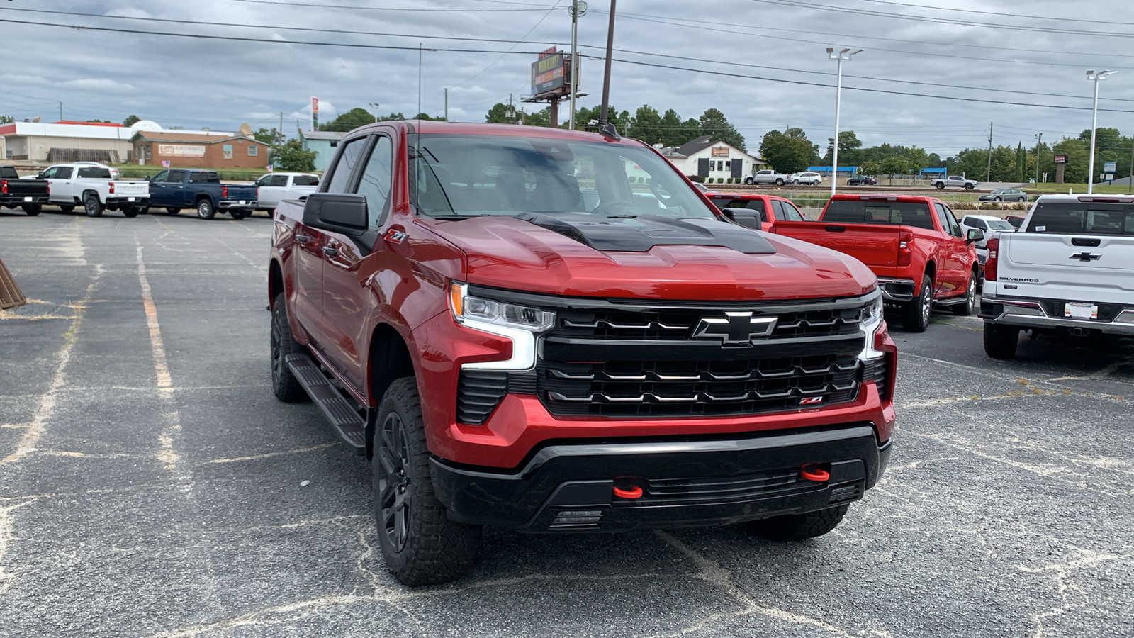 2024 Chevrolet Silverado 1500 LT Trail Boss 2