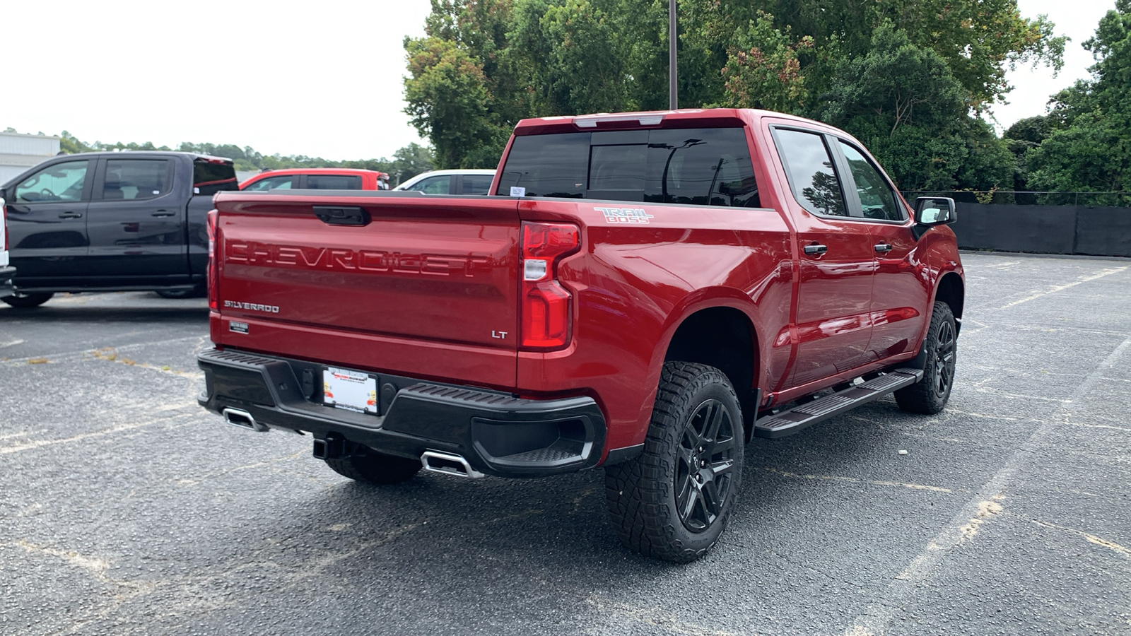 2024 Chevrolet Silverado 1500 LT Trail Boss 8