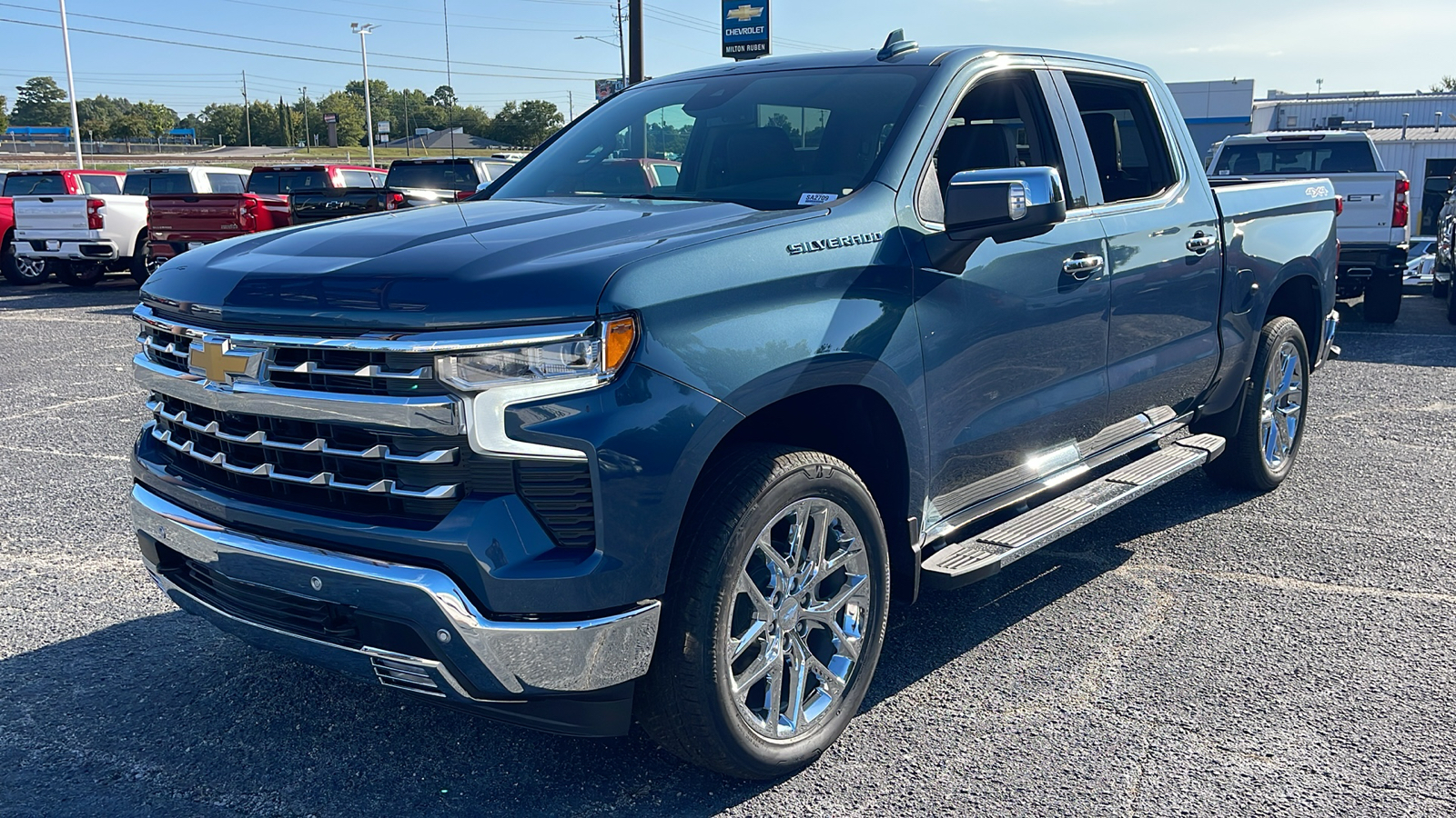 2024 Chevrolet Silverado 1500 LTZ 4