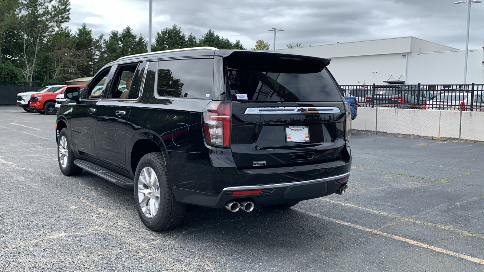 2024 Chevrolet Suburban Premier 6