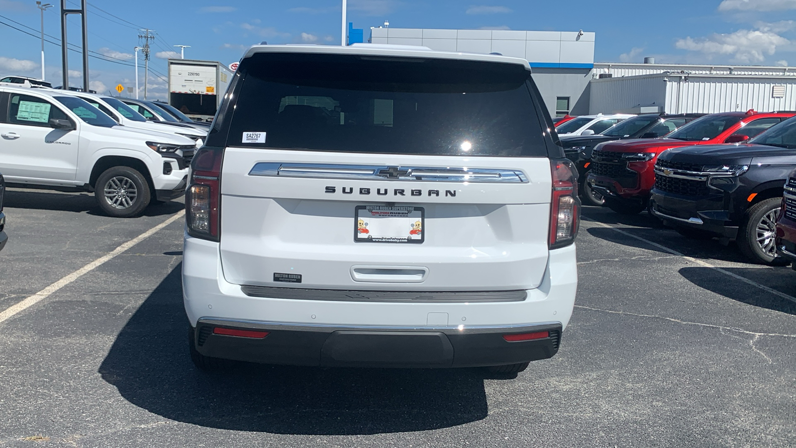 2024 Chevrolet Suburban LS 7