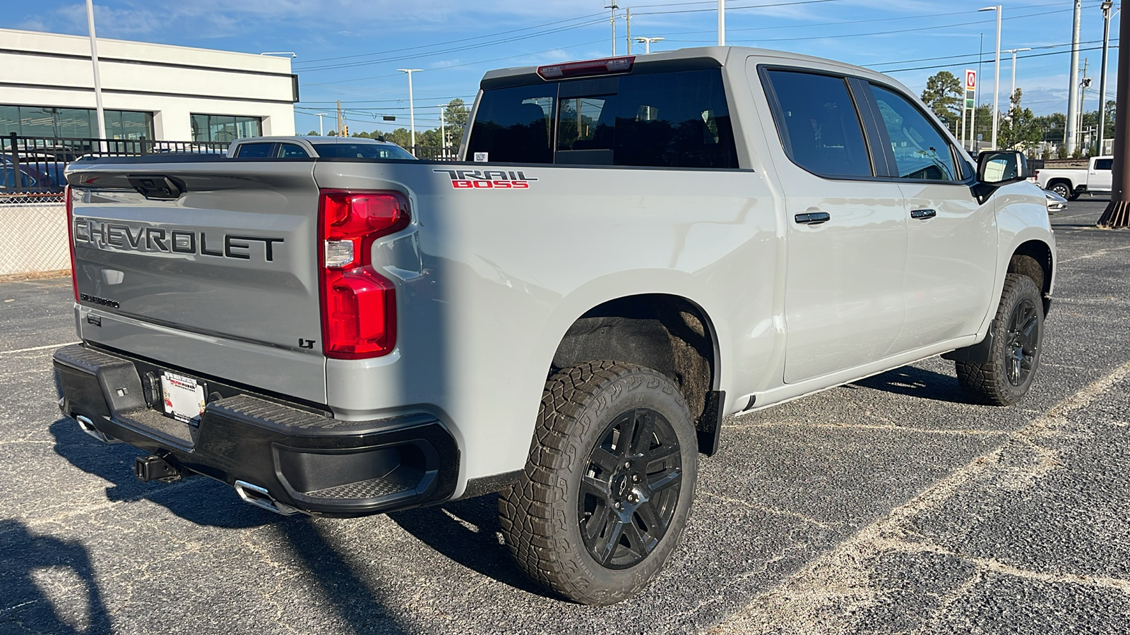 2024 Chevrolet Silverado 1500 LT Trail Boss 8