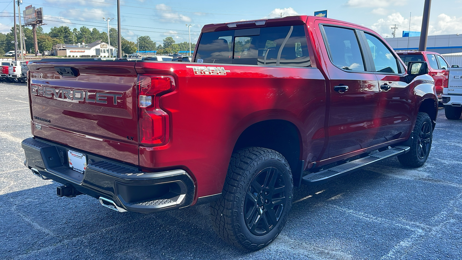 2024 Chevrolet Silverado 1500 LT Trail Boss 8