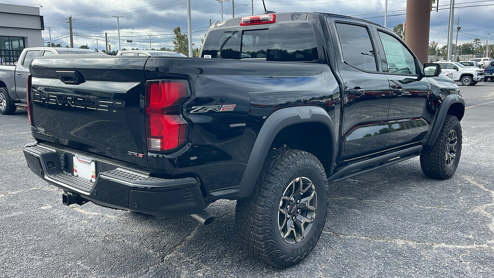 2024 Chevrolet Colorado ZR2 8