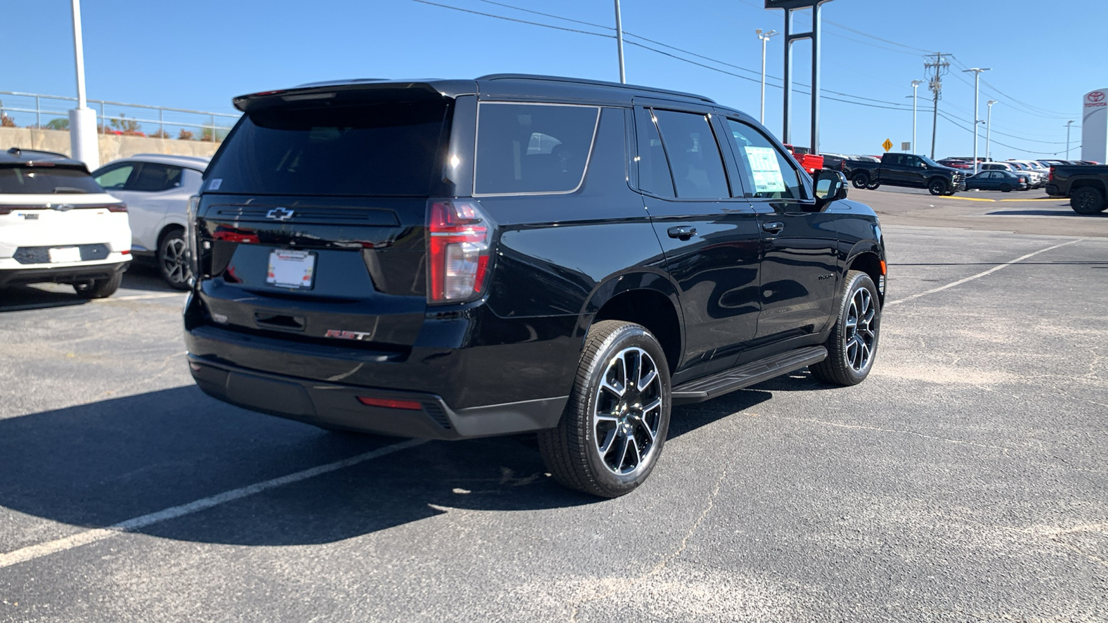 2024 Chevrolet Tahoe RST 8