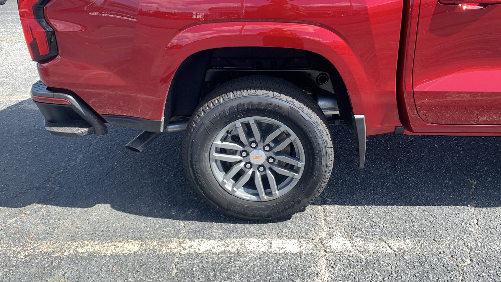 2024 Chevrolet Colorado LT 10