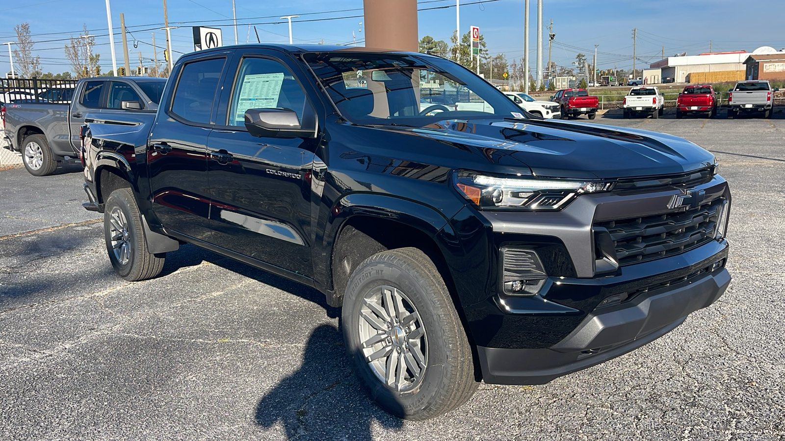 2024 Chevrolet Colorado LT 3