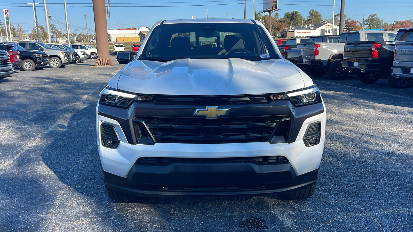 2024 Chevrolet Colorado LT 3