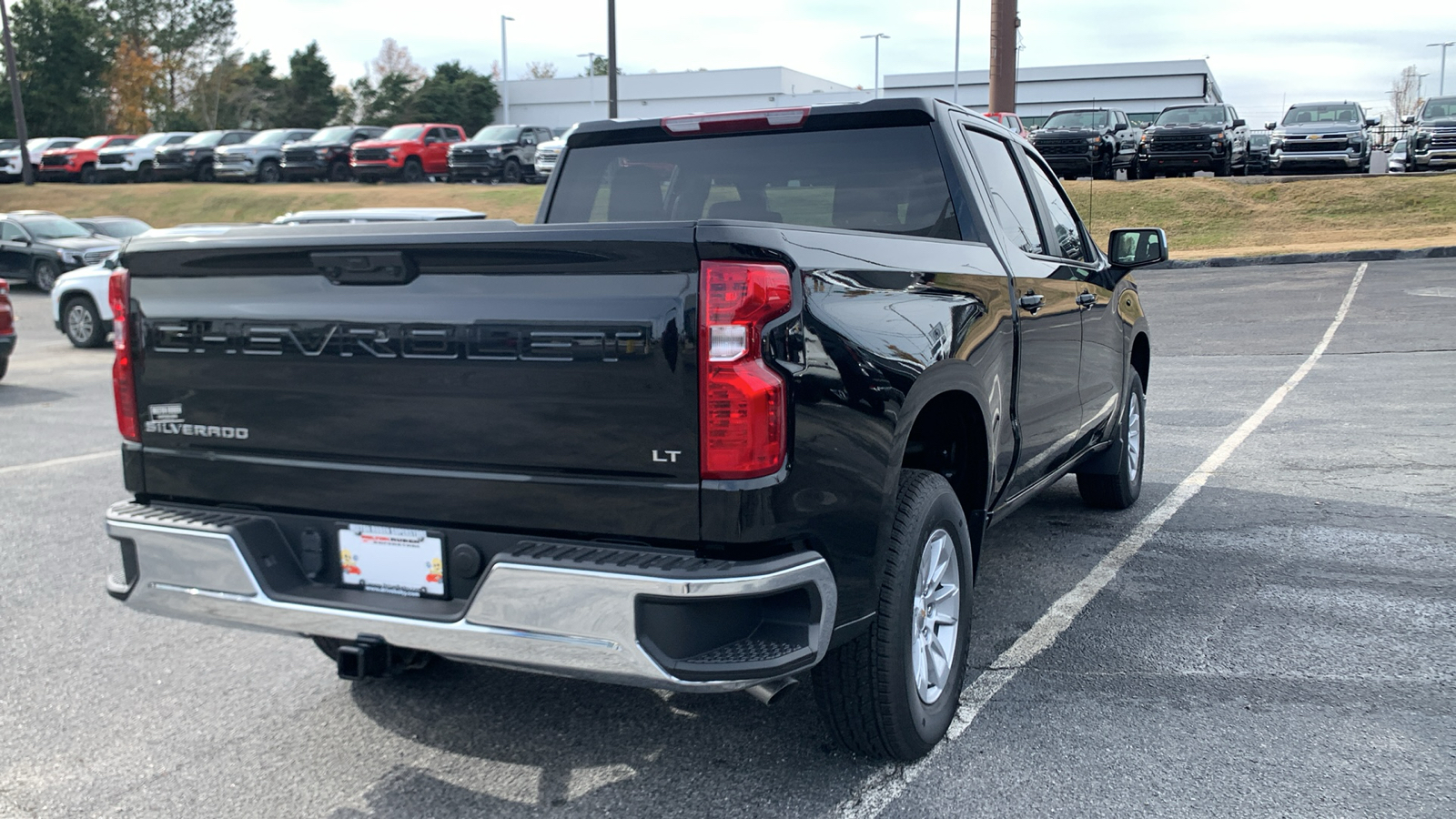 2025 Chevrolet Silverado 1500 LT 8