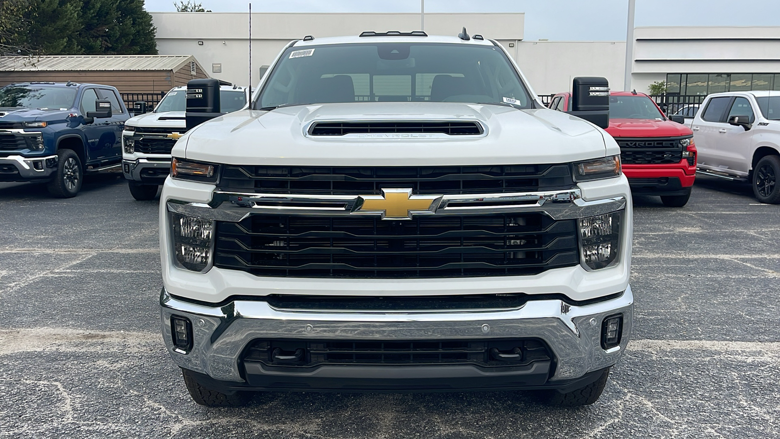 2025 Chevrolet Silverado 2500HD LT 3