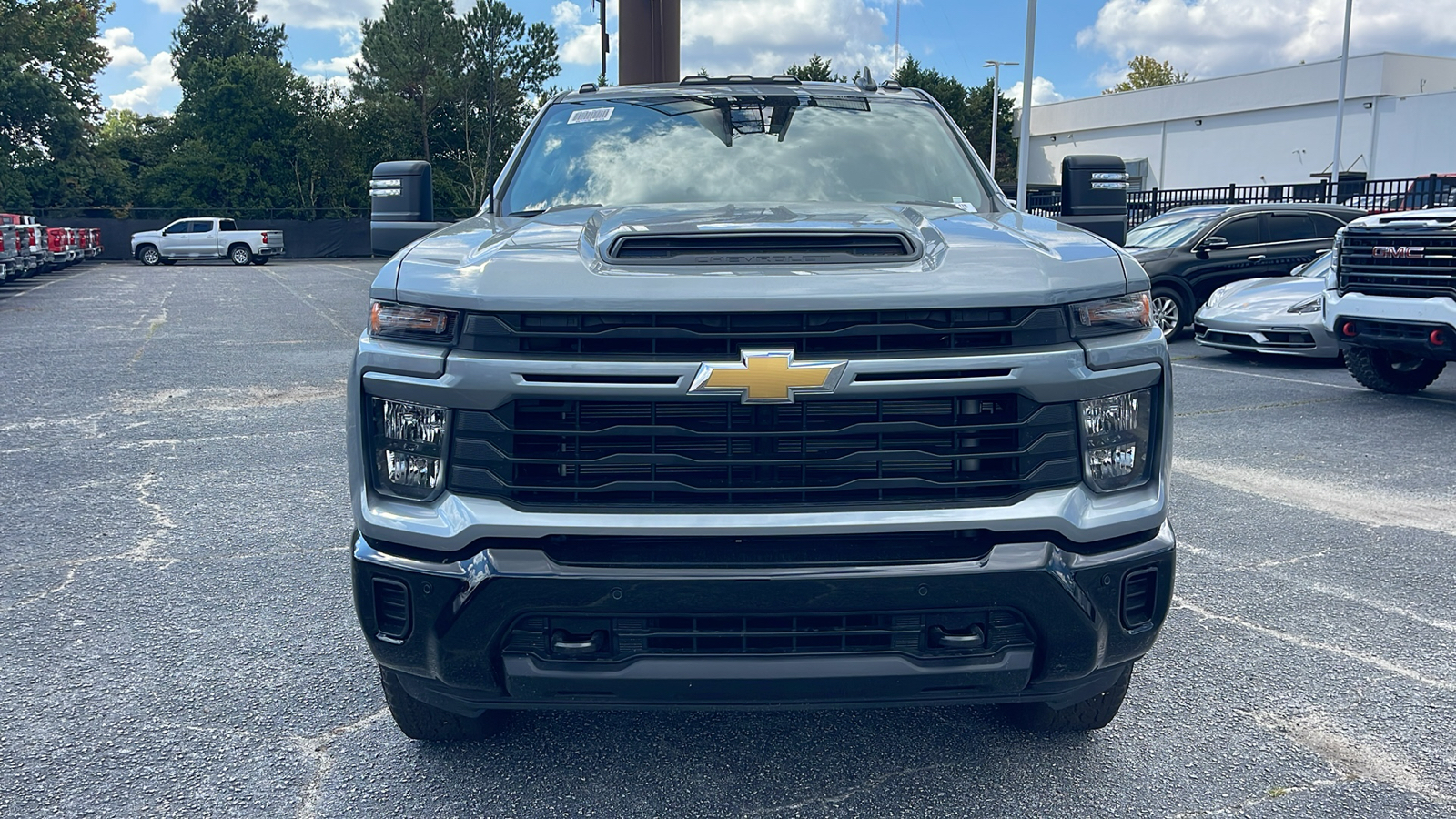 2025 Chevrolet Silverado 2500HD Custom 3