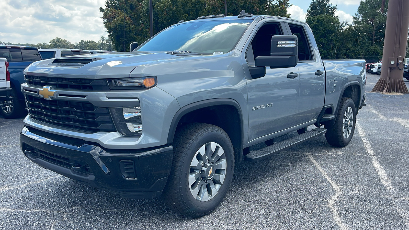 2025 Chevrolet Silverado 2500HD Custom 4