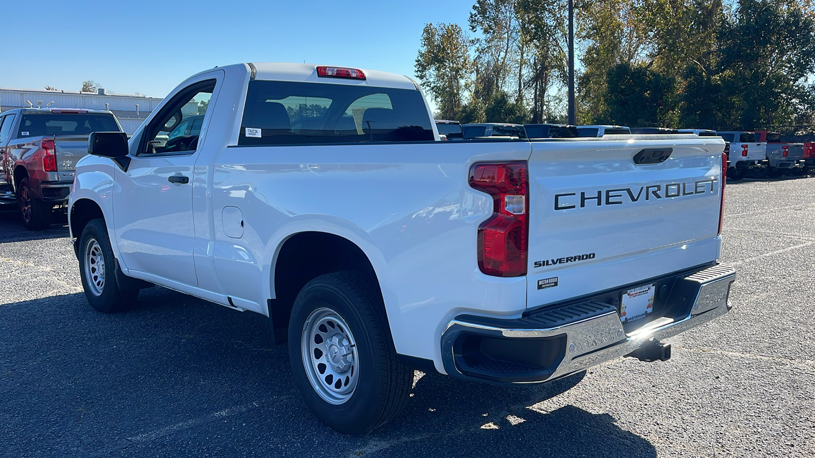 2025 Chevrolet Silverado 1500 WT 6