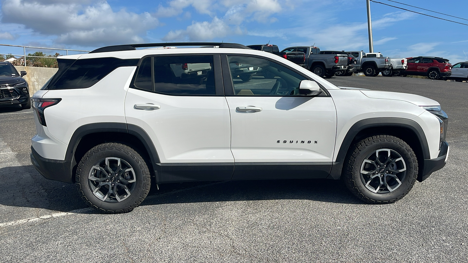 2025 Chevrolet Equinox ACTIV 9