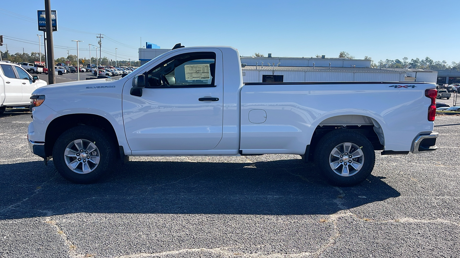 2025 Chevrolet Silverado 1500 WT 5