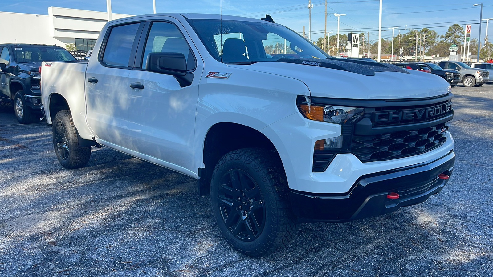 2025 Chevrolet Silverado 1500 Custom Trail Boss 2