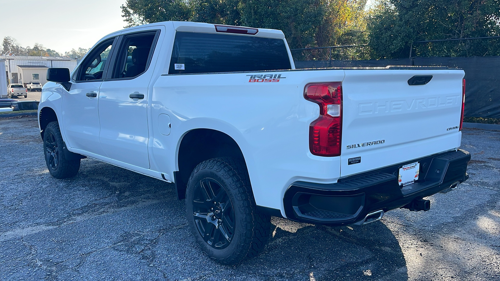 2025 Chevrolet Silverado 1500 Custom Trail Boss 6