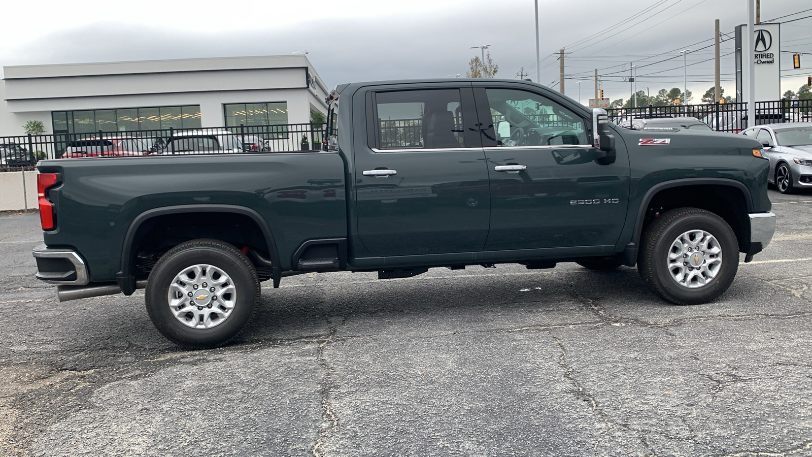 2025 Chevrolet Silverado 2500HD LTZ 9