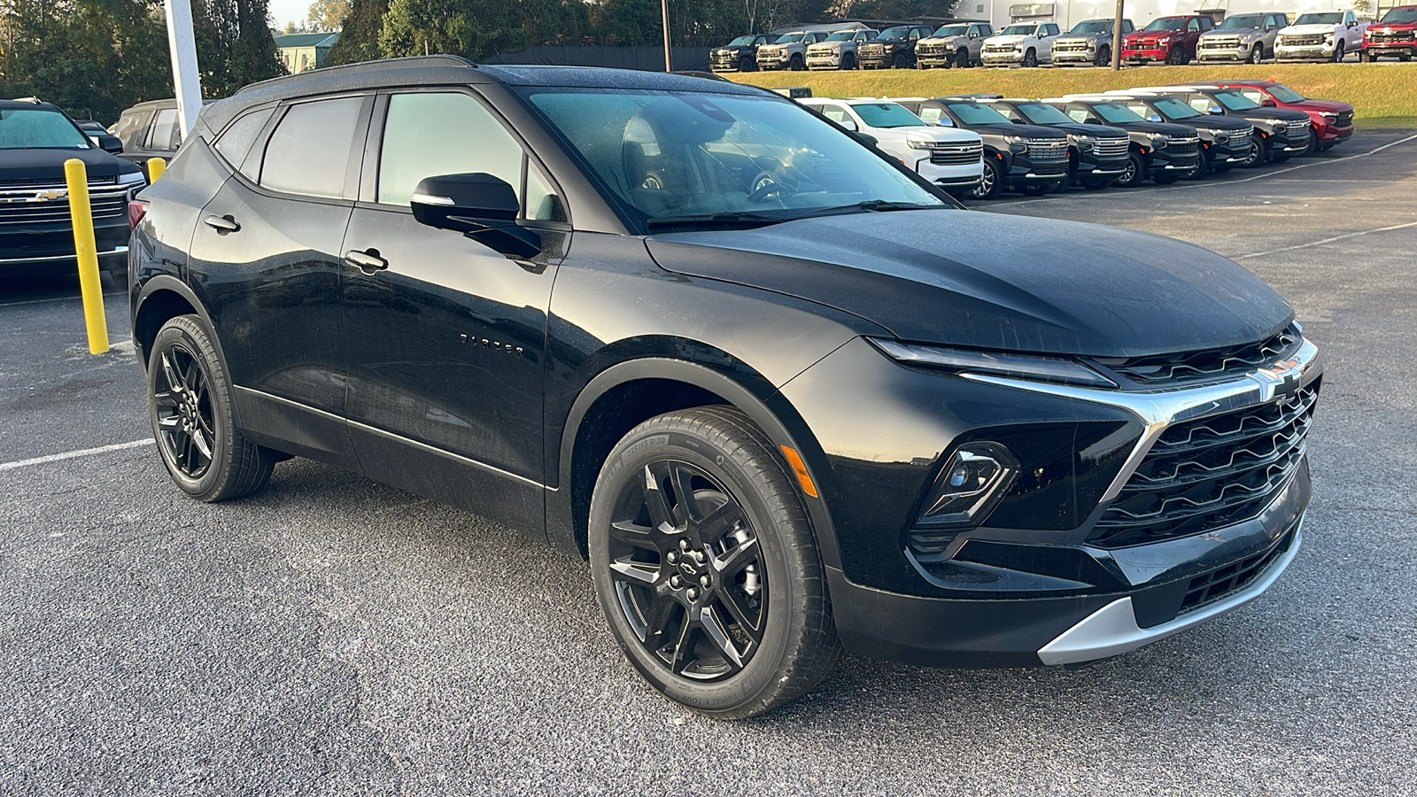 2025 Chevrolet Blazer LT 2