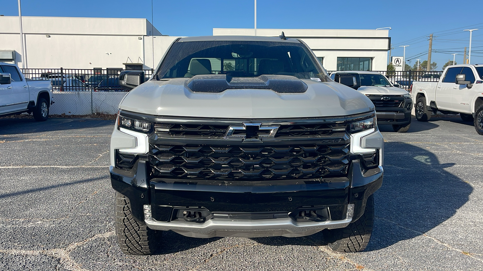 2025 Chevrolet Silverado 1500 ZR2 3