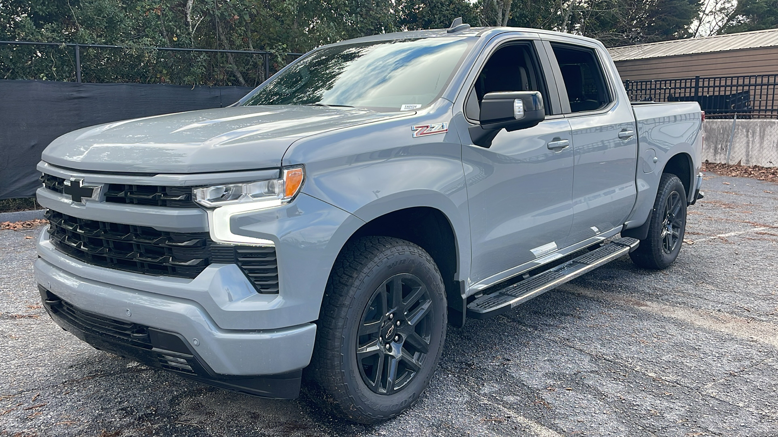 2025 Chevrolet Silverado 1500 RST 4