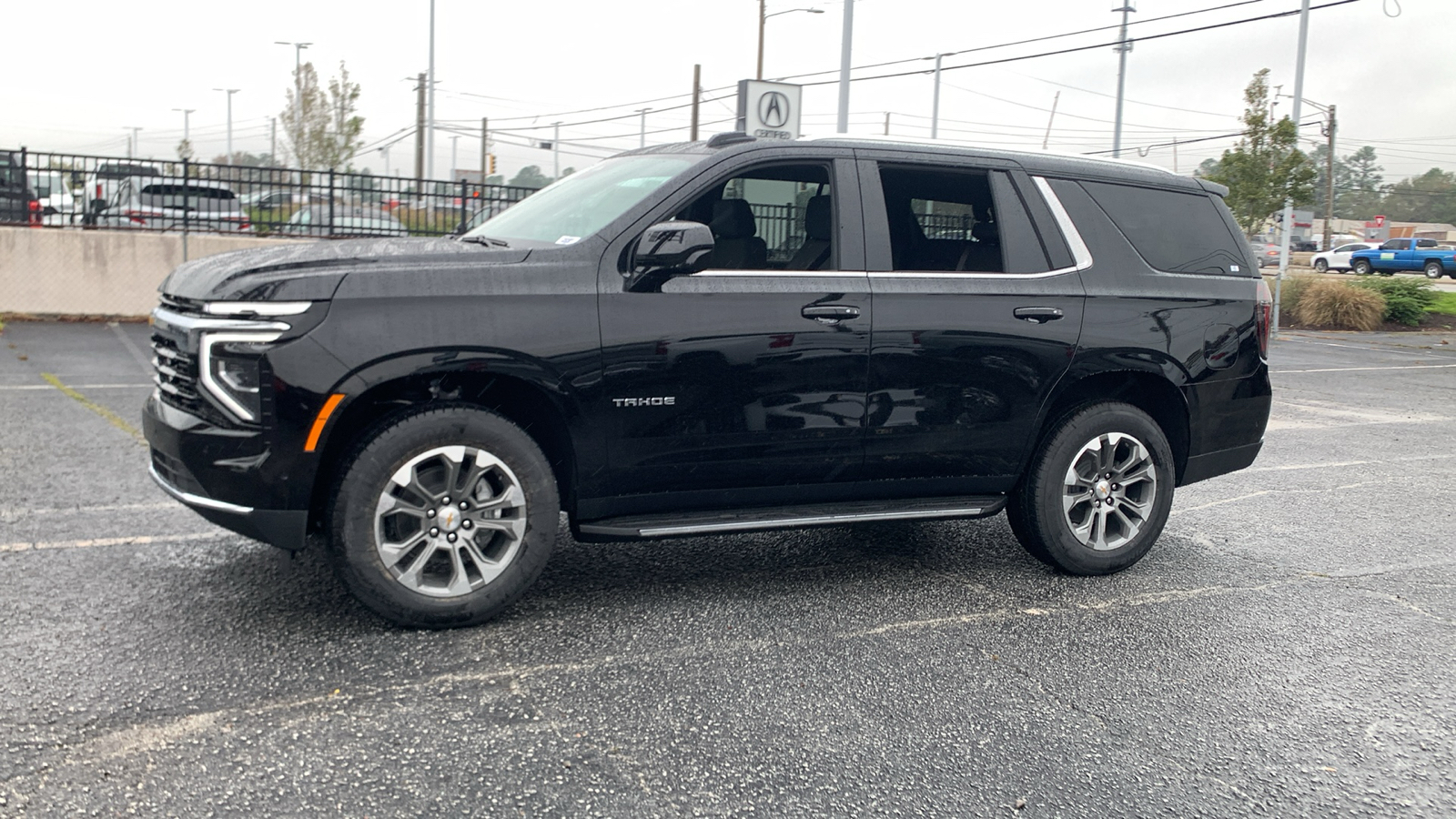 2025 Chevrolet Tahoe LS 5