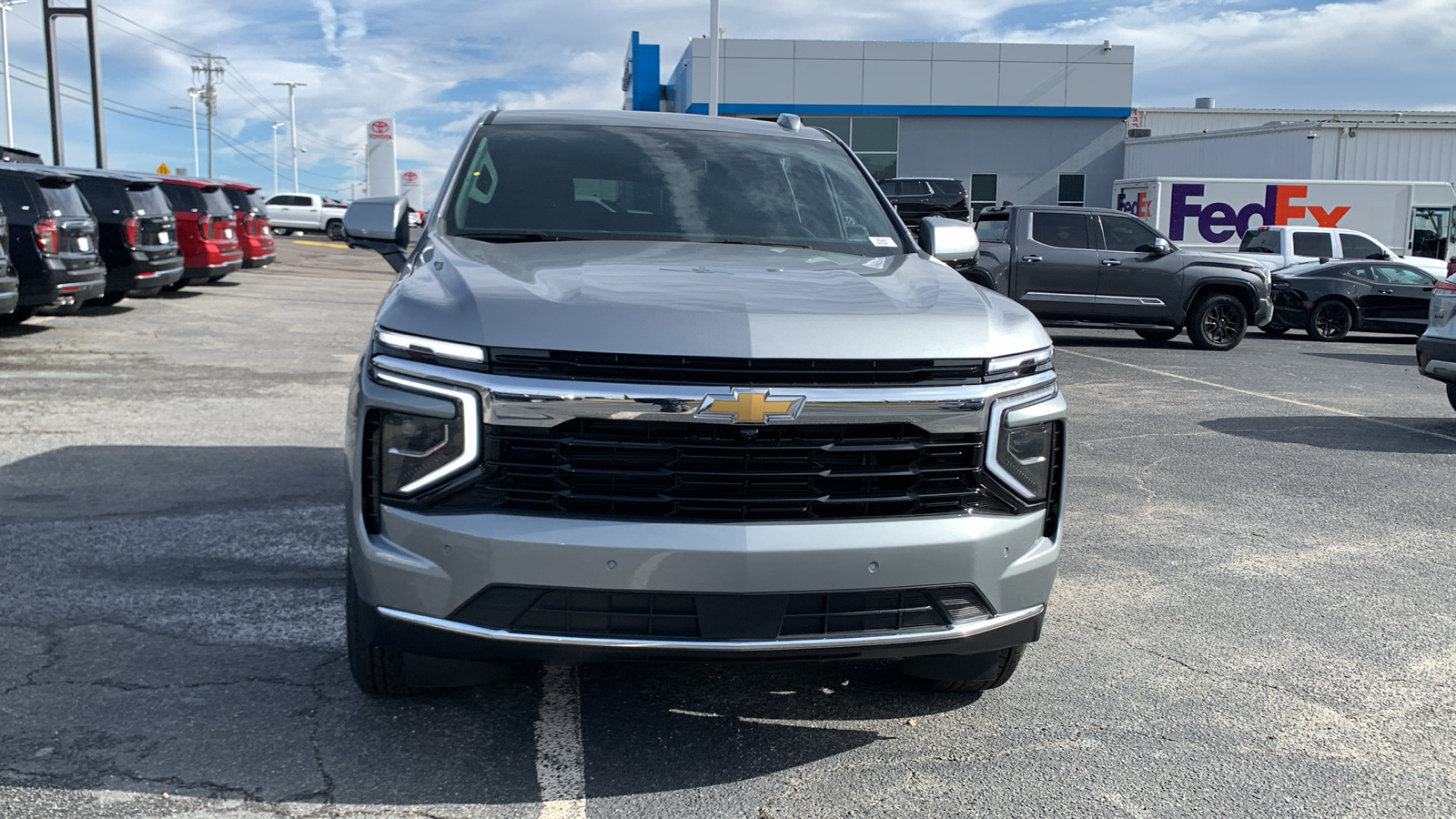 2025 Chevrolet Tahoe LS 3