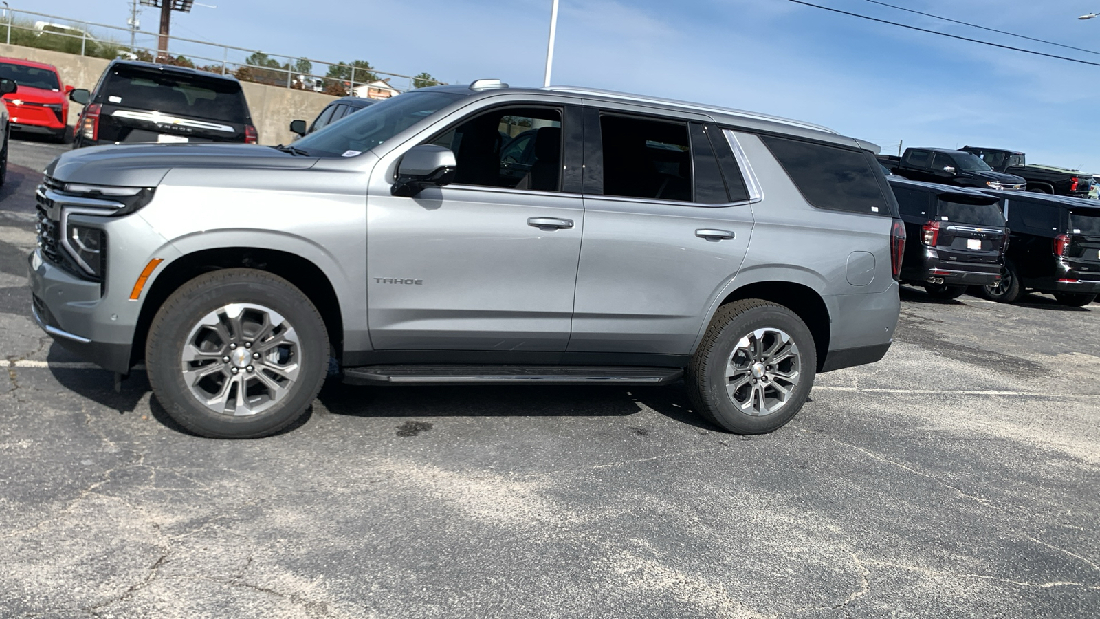 2025 Chevrolet Tahoe LS 5