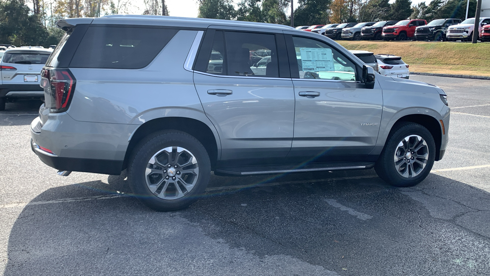 2025 Chevrolet Tahoe LS 9